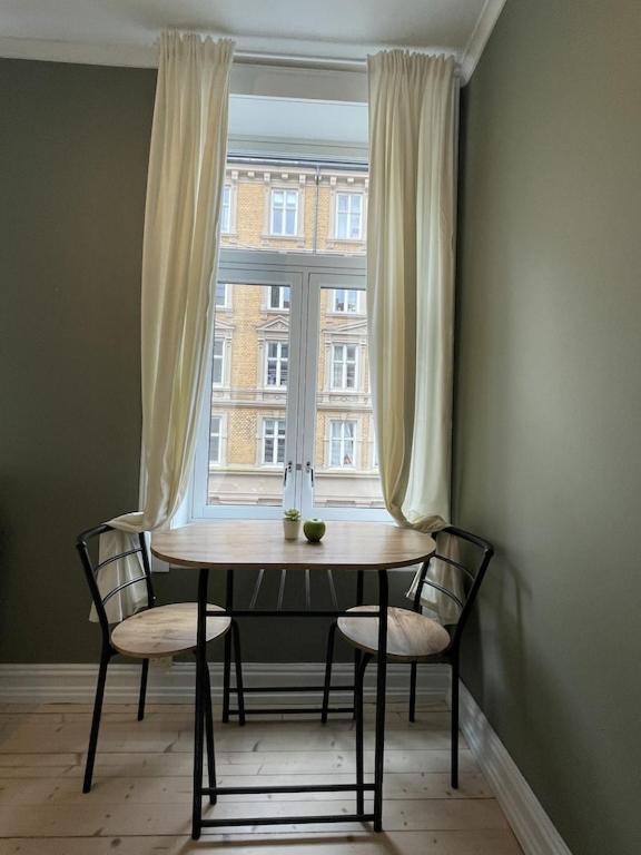 Lovely Central Apartment With Two Large Bedrooms Nearby Oslo Opera, Vis A Vis Botanical Garden Eksteriør billede